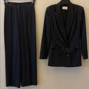 Cache Black Pinstripe Suit Sz 4